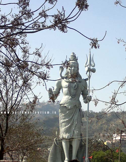 Lord Shiva Statue near Har Ki Pauri